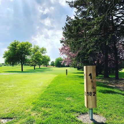 Gem Lake Hills Public Golf Course - Par 3