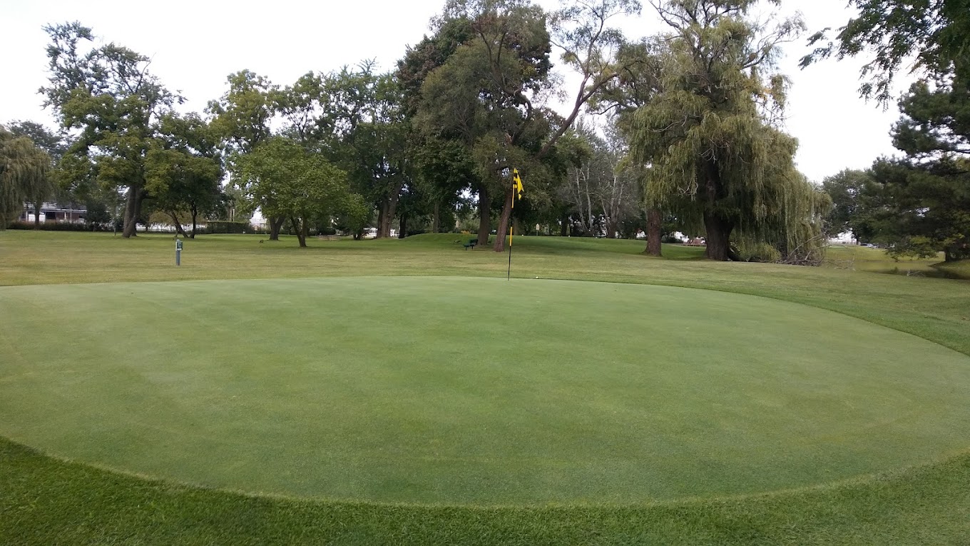 MacArthur Golf Course