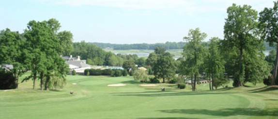 Nine Hole Par 3 at Smithtown Landing Golf Club