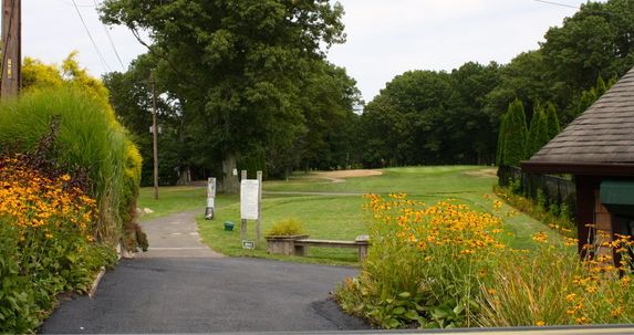 Rolling Oaks Country Club