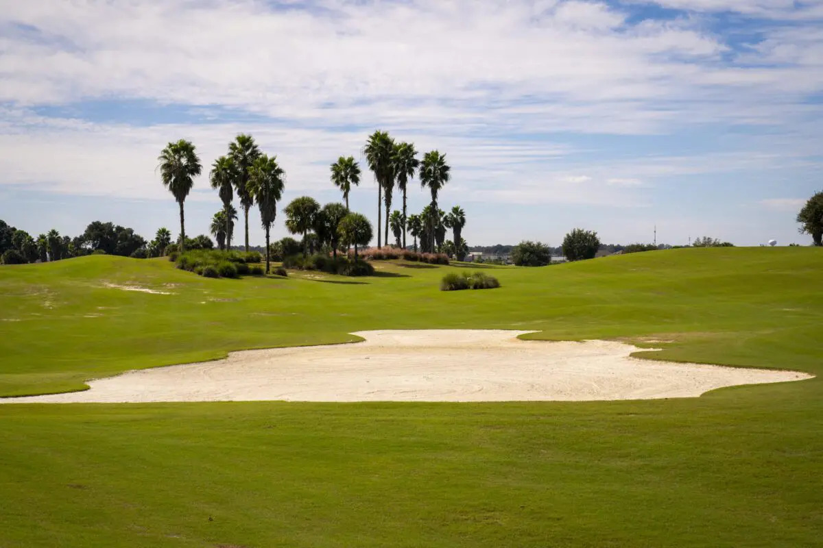 Sandhill Executive Golf Course