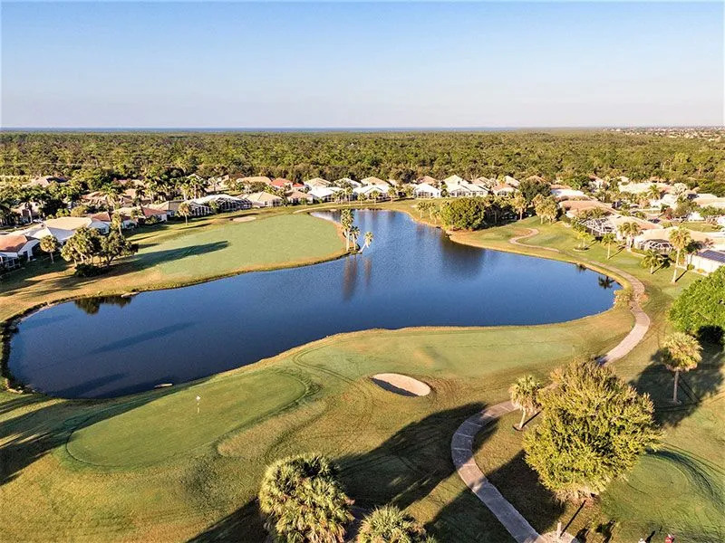 Seminole Lakes Country Club