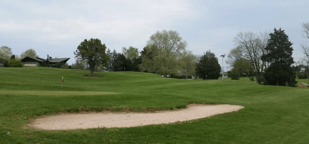 Springside Par 3 Golf Course
