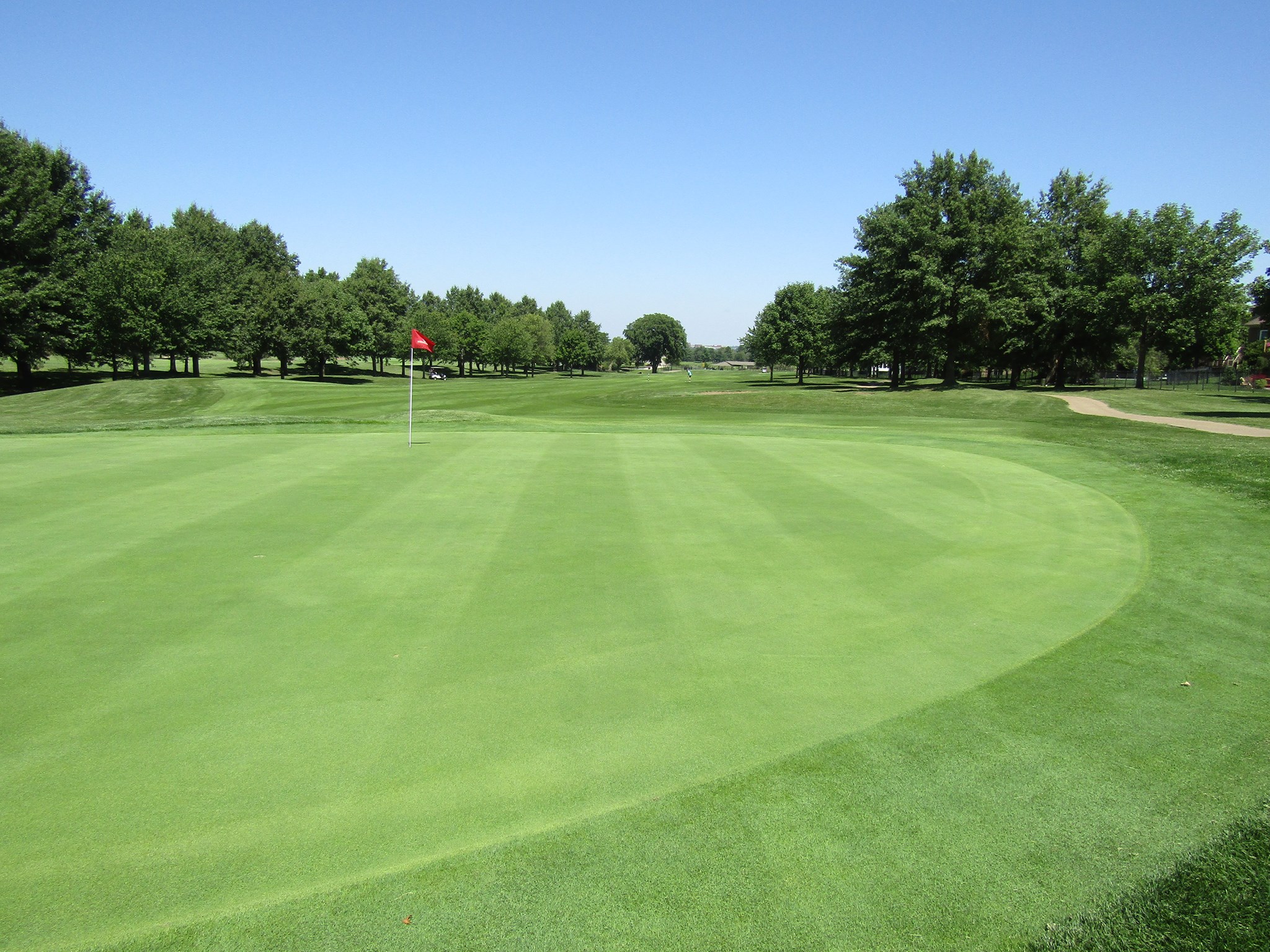 Sykes Lady Overland Park Golf Club - Par 3