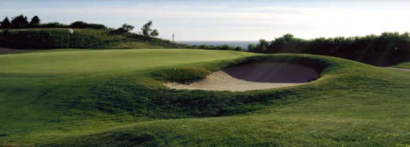 White Cliffs Country Club