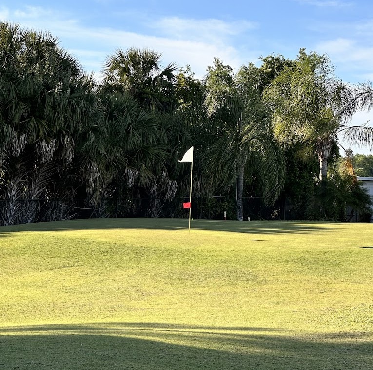 Willow Lakes Golf Club
